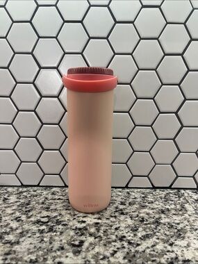 Preowned. Willow Blush Tumbler with Coral Accent Lid